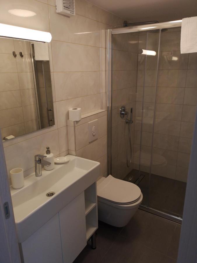 Mega Hostel Krapina Eksteriør bilde
