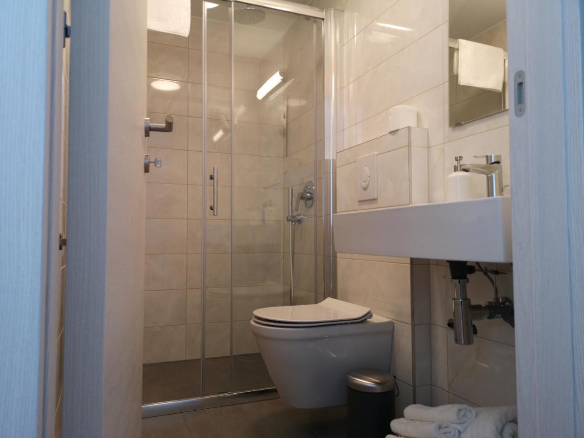 Mega Hostel Krapina Eksteriør bilde